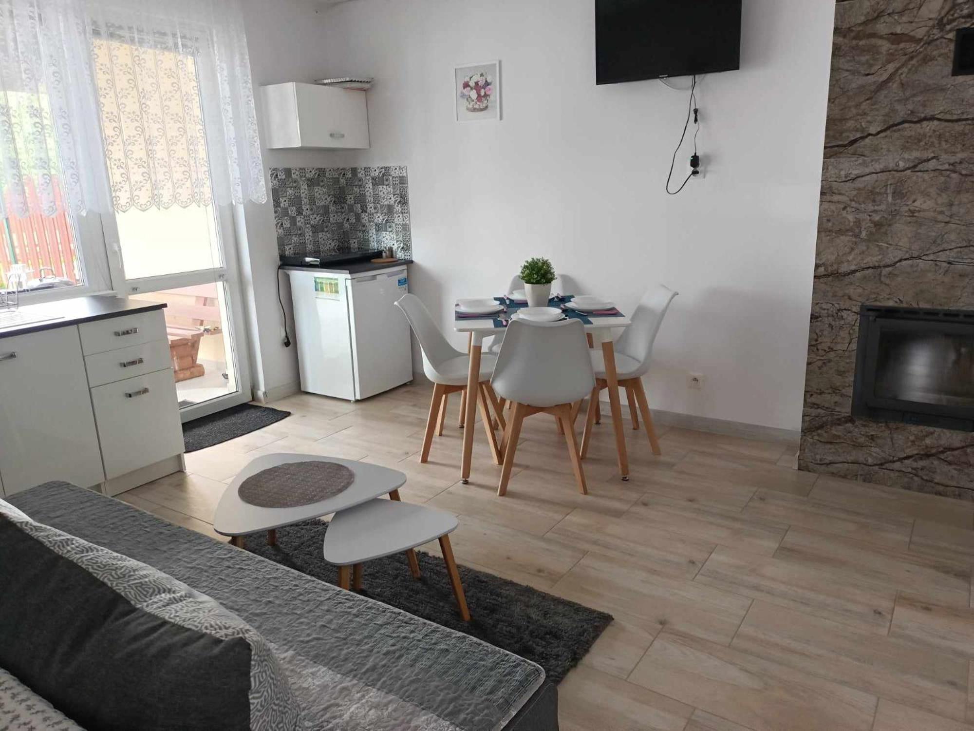I Na Jantarowej Apartment *